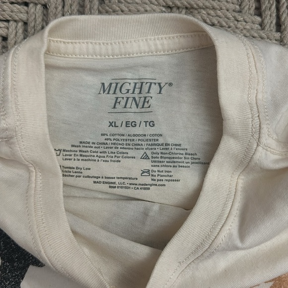 BLM womens t-shirt - Picture 2 of 3